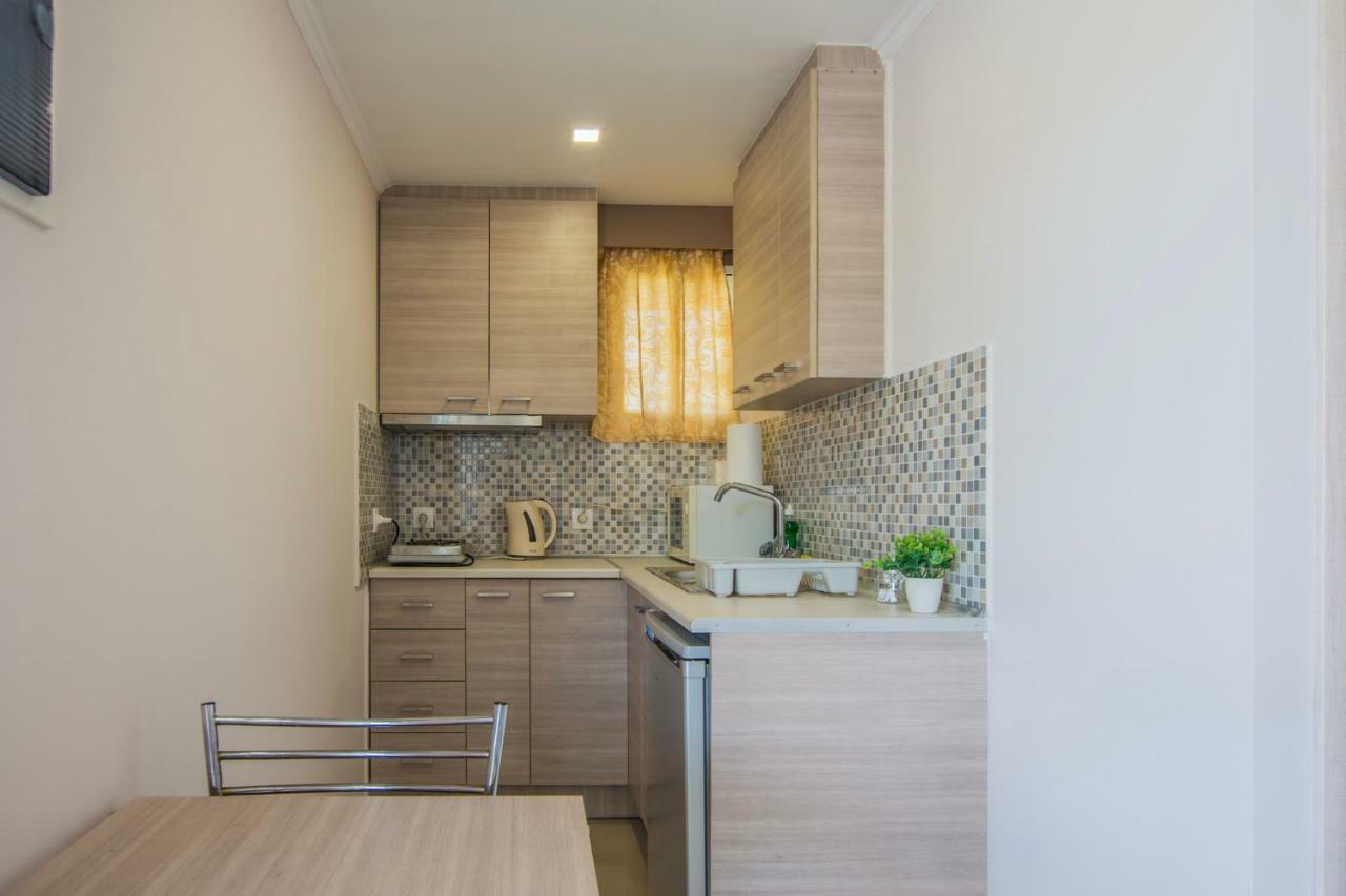 Dennis Tsilivi Houses & Studios By "Elite" ภายนอก รูปภาพ